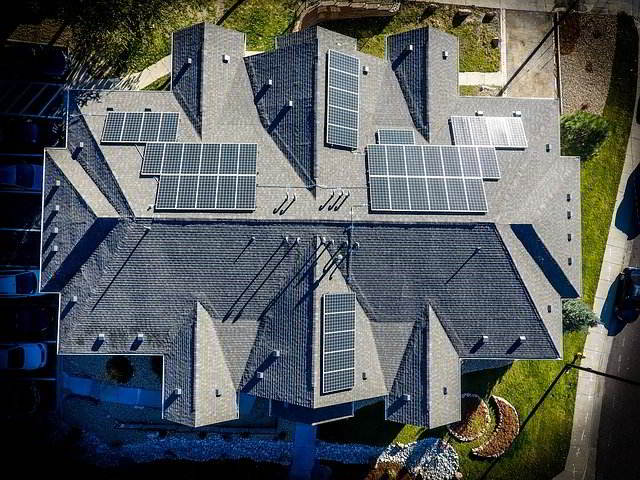Sončna elektrarna – privarčujte na električni energiji